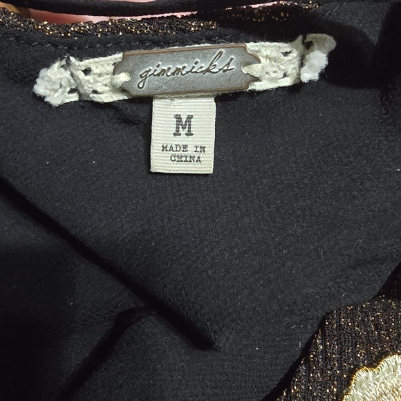 Gimmicks by BKE Floral Embroidered Brown & Gold Metallic Top, Deep V-Neck, EUC! - Picture 8 of 9